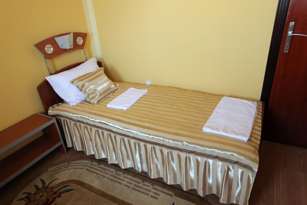 Villa Atina Stara Pazova Habitación foto